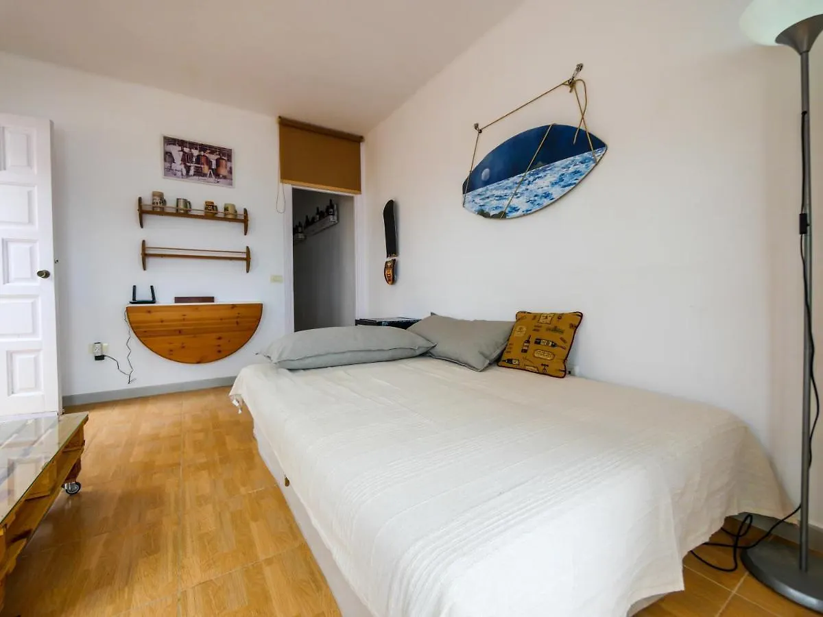 Surf & Stay Bajamar  0*, Bajamar (La Laguna) Spain
